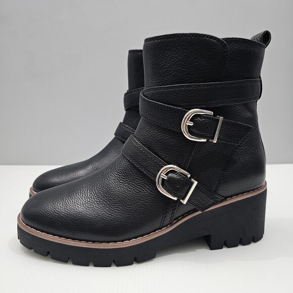 NEW Blondo Dazie Ankle Bootie Size 9.5 Black Leather Moto Waterproof Buckle - Picture 1 of 14